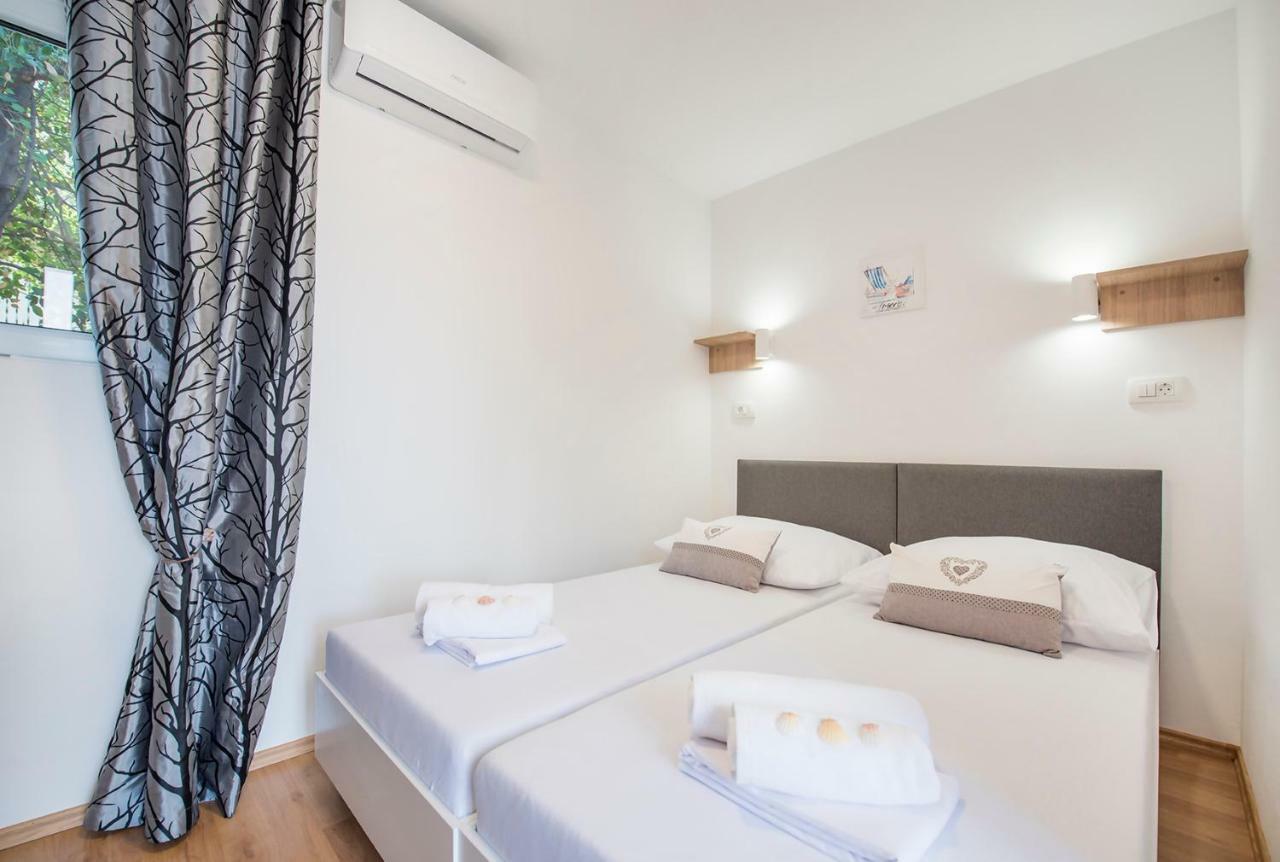 Mediteran Travel Mobile Homes Trogir - Ciovo Arbanija 외부 사진